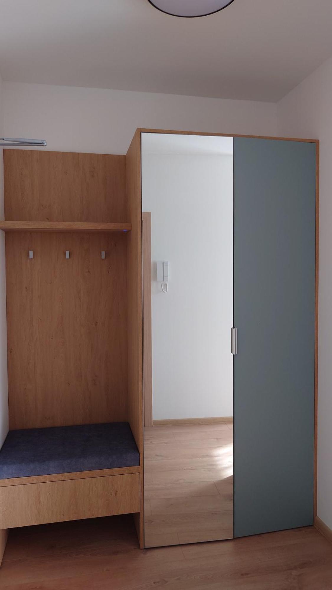 Apartman Nad Riekou Bešeňová Eksteriør bilde